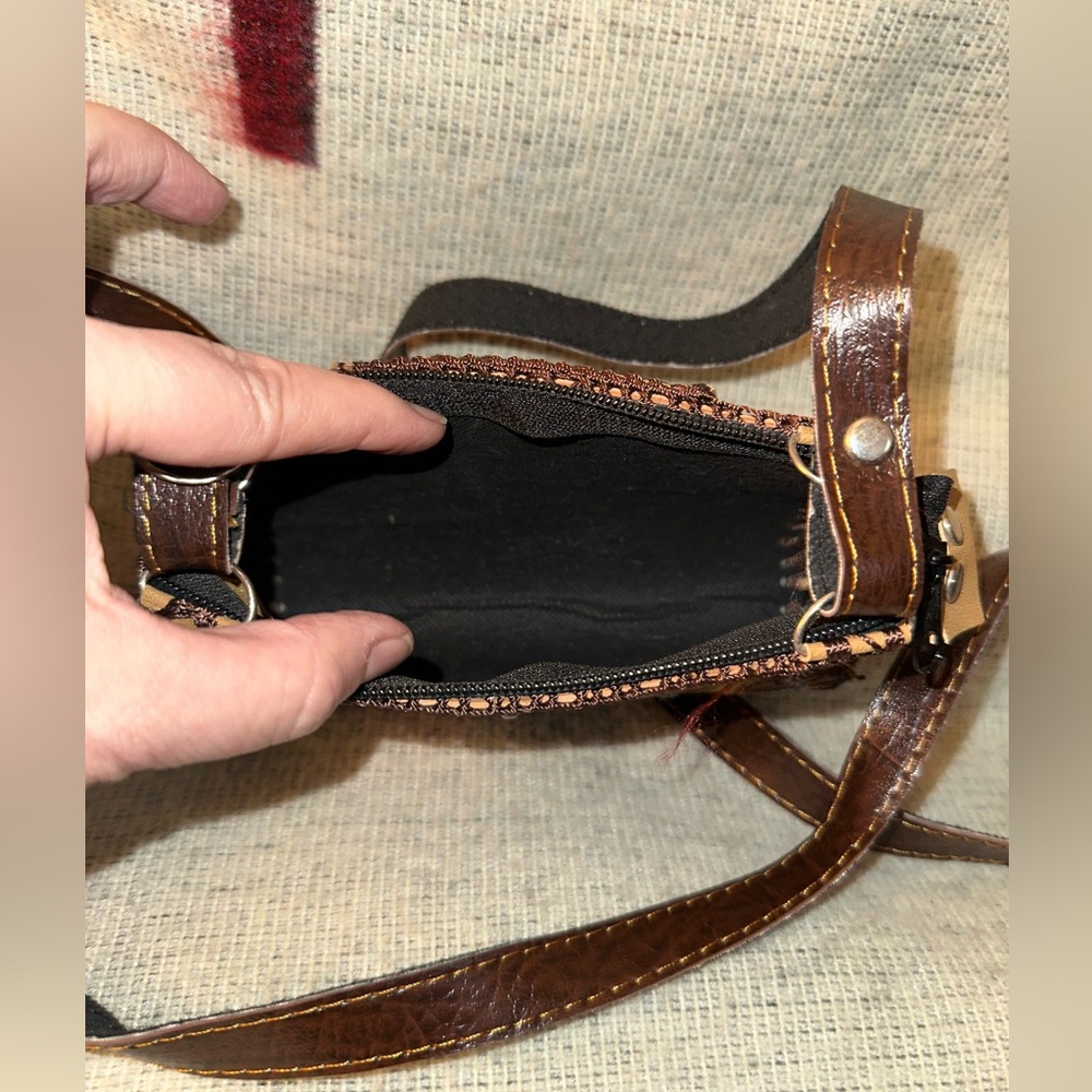 Hand Tooled Leather Crossbody Bag—With Ethnic Made Keychain added:)$4.99 ships! - Picture 6 of 10